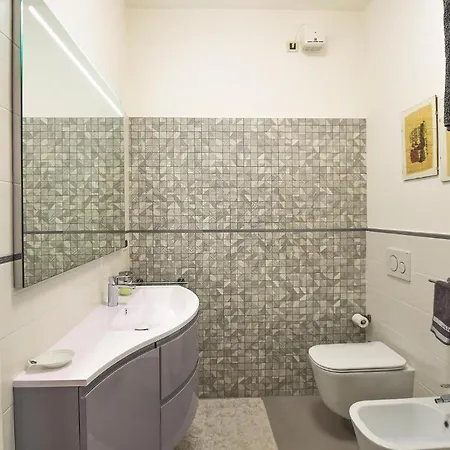 Awesome In With Kitchen Apartment